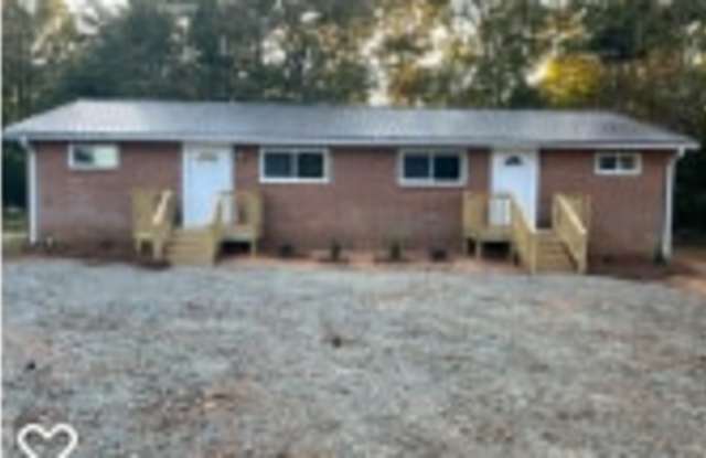 162 Cross Road Apt B Lexington, NC 27292 - 162 Cross Road, Davidson County, NC 27292