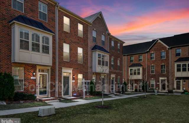 Photo of 854 S Macon Street