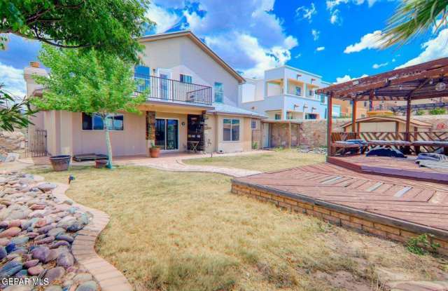 6372 Franklin Ridge Drive