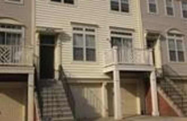 46344 PRYOR SQUARE #120