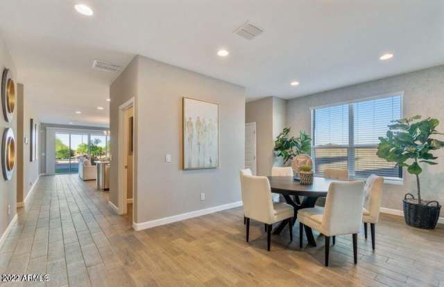 37802 W San Sisto Ave