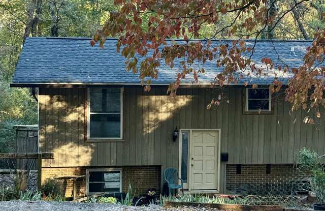 Photo of 9714 Bowen Trail