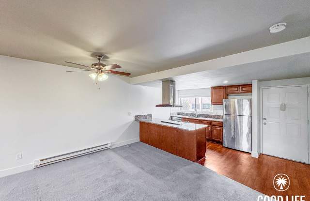 SD: 2BD/1BA Condo in Lake Murray with Community Pool, Private Balcony & Reserved Parking
