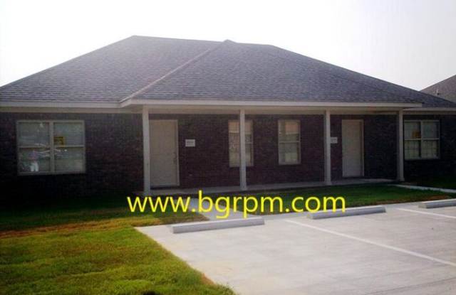 908 Stanphil Road - 908 Stanphil Road, Jacksonville, AR 72076