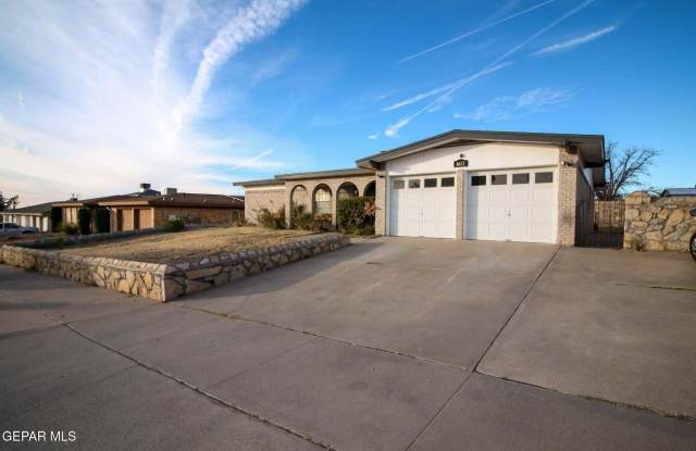 6613 SOUTHWIND Drive