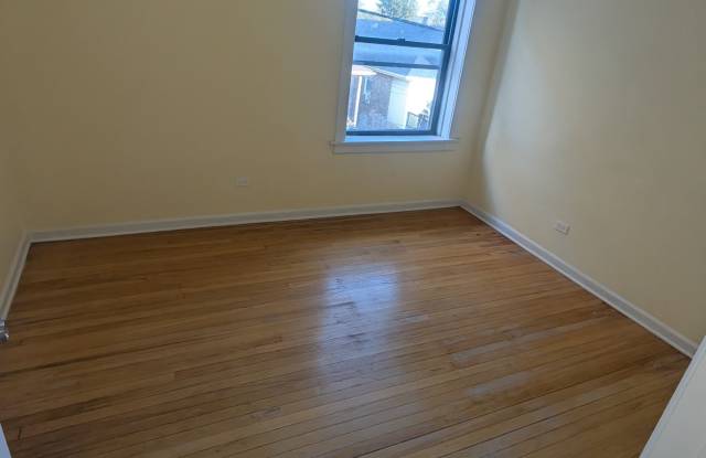 8201 South Ada Street#3