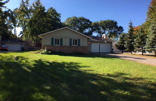 9716 3rd St NE - 9716 3rd Street Northeast, Blaine, MN 55434