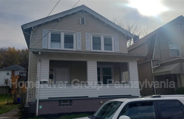 1123 Irwin St - 1123 Irwin Street, Aliquippa, PA 15001