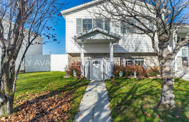 Photo of 2270 W 1750 N