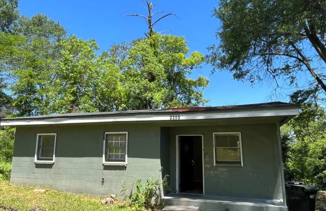 Photo of **AVAILABLE NOW**Midtown Columbus, GA 3 Bedroom / 1 Bathroom Home for