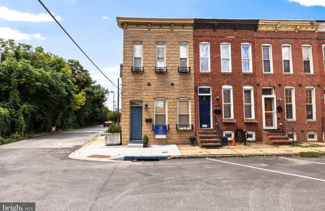 1946 LIGHT Street