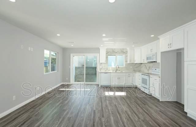 604 W. Lexington Drive