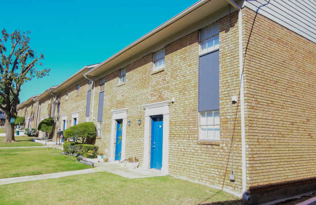 Photo of Heritage House II