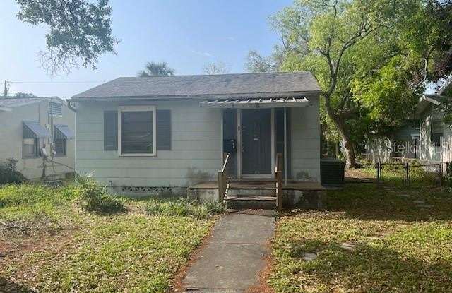 3744 4TH AVENUE N - 3744 4th Avenue North, St. Petersburg, FL 33713