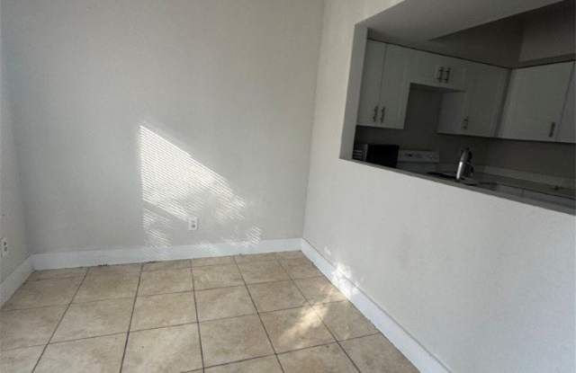 1413 Andalusia Boulevard