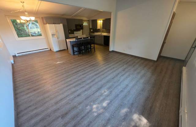 Photo of $1,750| 3BD 2BA| 1125 Barland Street| Available Now!