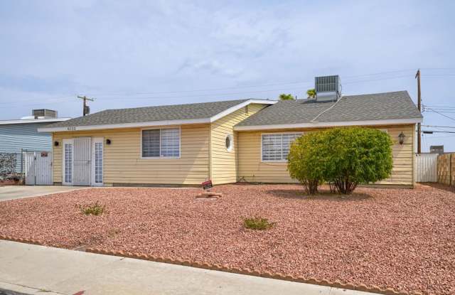 Charming 4-Bedroom Home in Central Las Vegas!