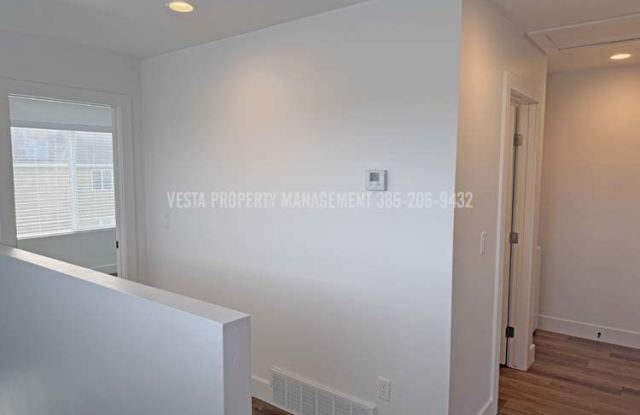 475 North 2650 West - 4