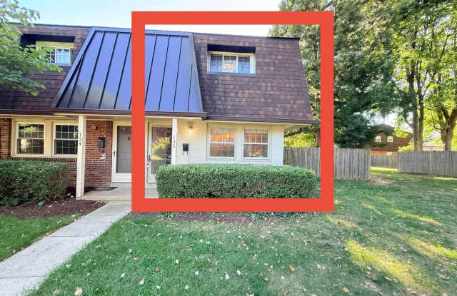 132 S VIRGINIA Avenue