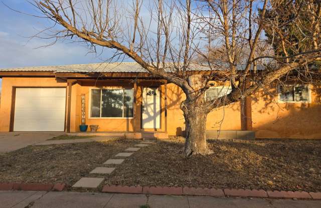 2821 Duckworth Clovis, NM 88101