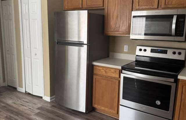 392 SOUTHERN BRANCH Lane