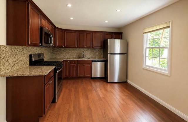 81 Bellwood Avenue