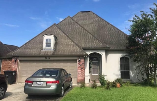 9054 Eastbank Avenue - 9054 Eastbank Avenue, Gardere, LA 70810