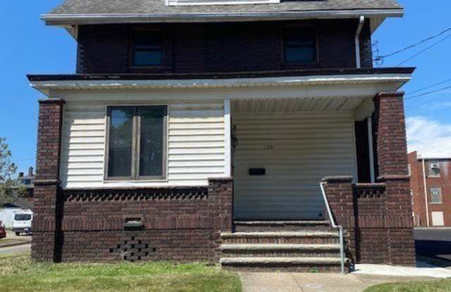 Photo of 125 Smith Avenue NW