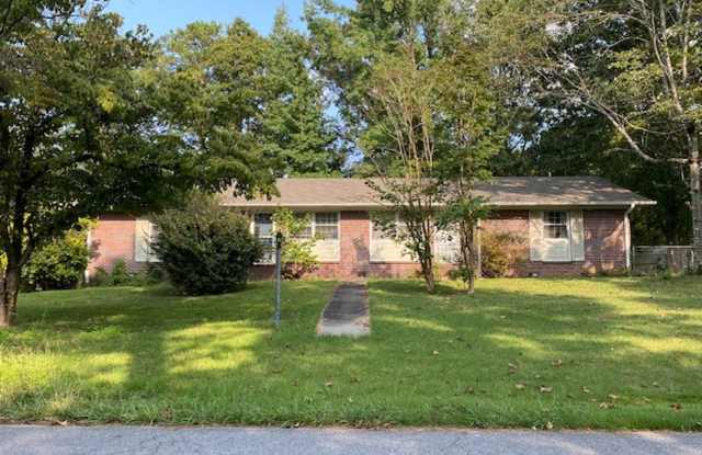734 12th St NW (Duplex Unit)
