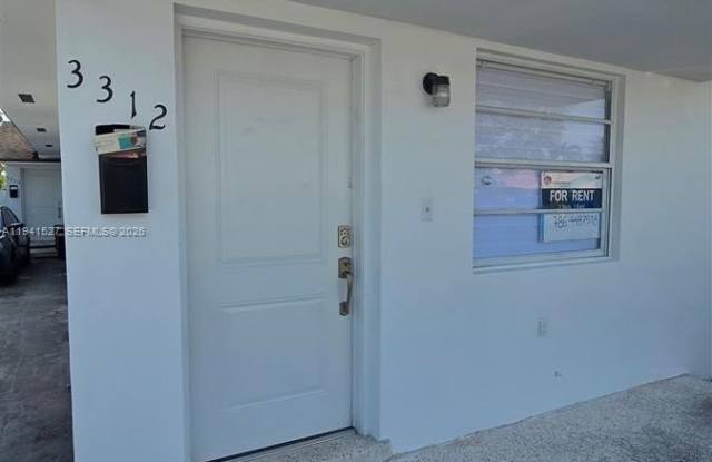 Photo of 3312 SW 24th Ter