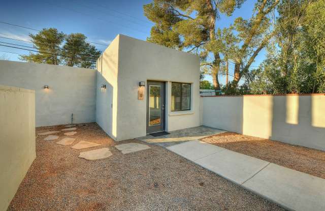 Photo of New Built, Near UofA 2 Bed 2 Bath PRELEASE August 2026!