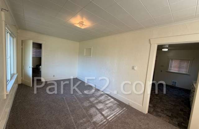 2 Bedroom Tacoma Single Family Home