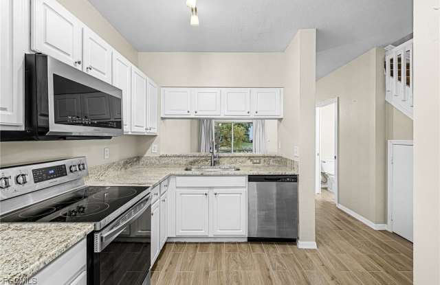 10094 Poppy Hill Drive