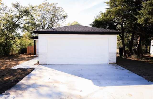 300 Carrie Mabrie Street