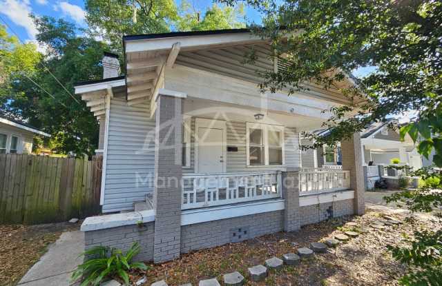 528 West 25th Street