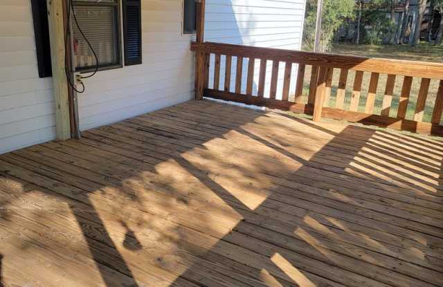 Lovely Home on Huge Fenced Yard in Lecanto!!!