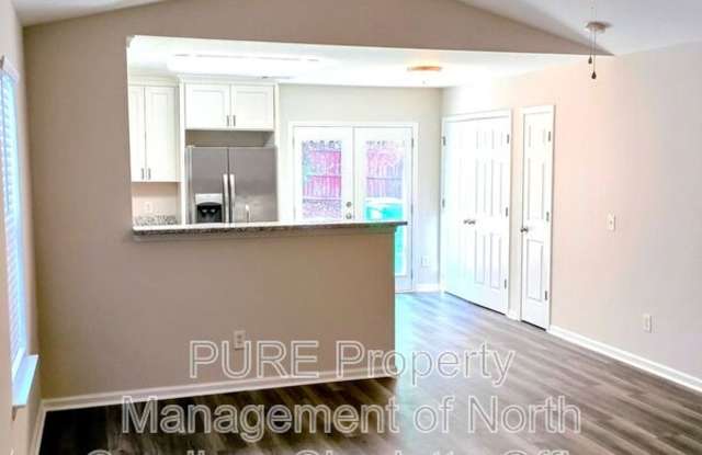 5700 Henderson Oaks Dr