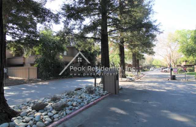 A Charming Timberlake 1bd/1ba Condo - Near Sac State!!