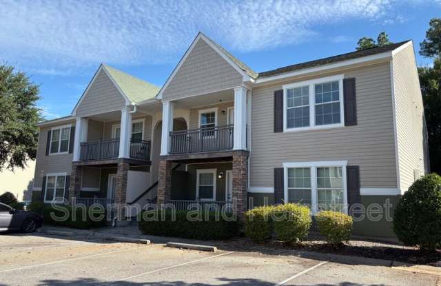 3600 London Court, Apt 201