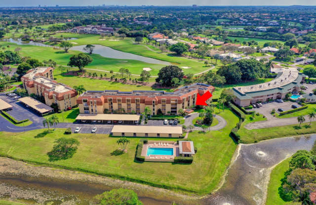 Photo of 5390 Woodland Lakes Drive