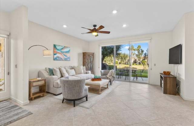 55566 Southern Hills