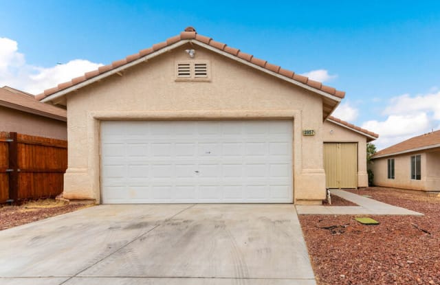 2857 Prestonwood St - 2857 Prestonwood St, Sunrise Manor, NV 89156