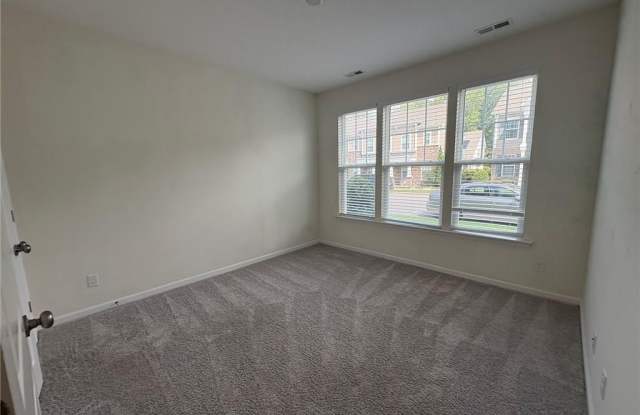 3927 Prospect Street