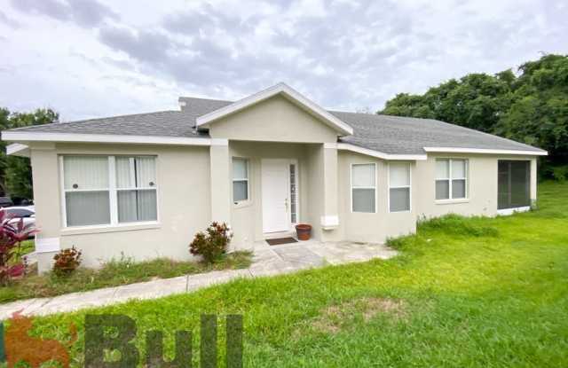 596 Neumann Village Court