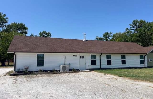 3 Bedroom 1 Bathroom Duplex in Webb City School District