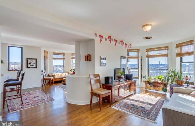 2038 18th Street NW #PH3 - 1