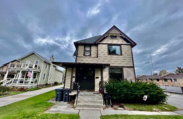 617 N Franklin St.