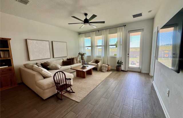 3024 ARMSTRONG AVENUE