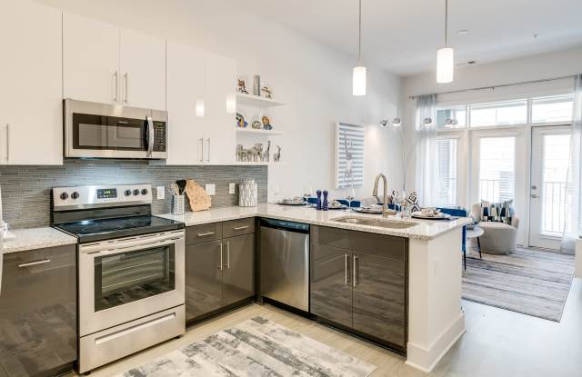 Link Apartments Grant Park