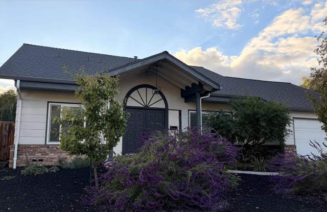 Photo of 913 Dartmouth